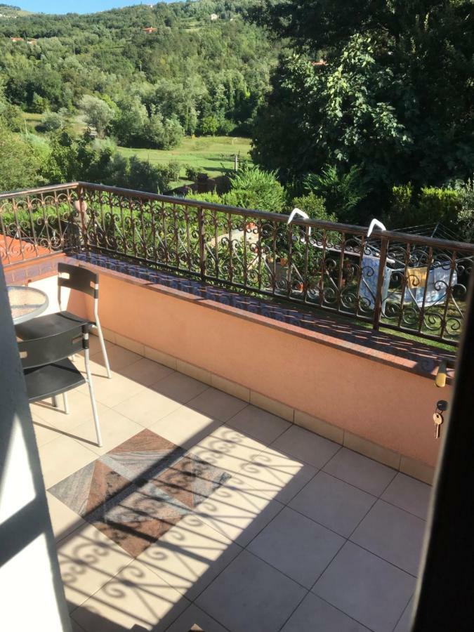 Apartments Vidovic Cezarji Bagian luar foto